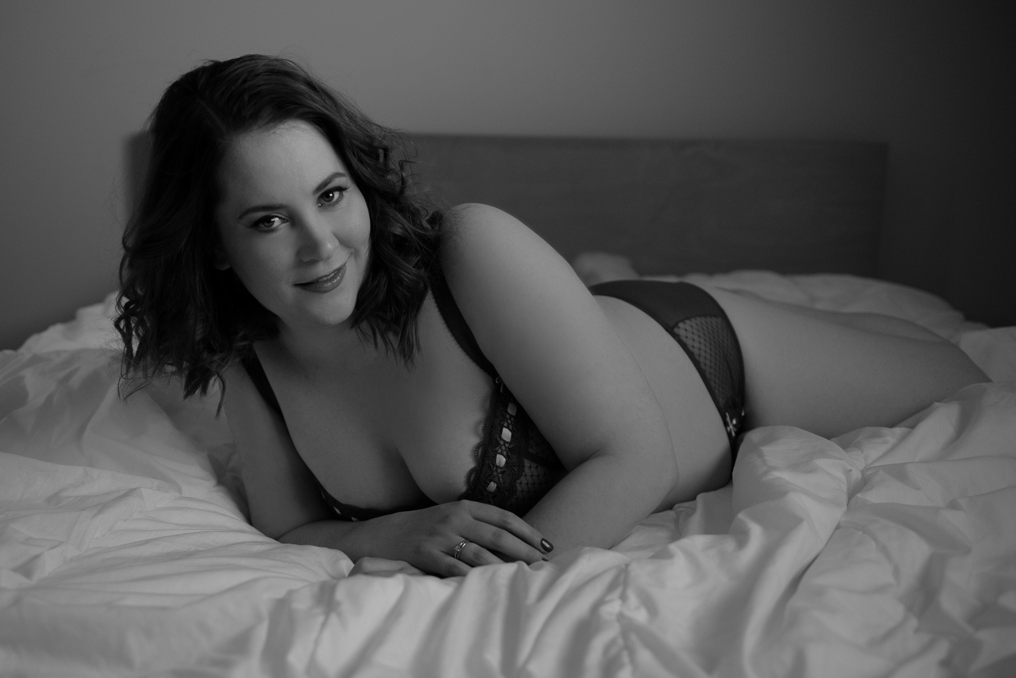 Intimate Boudoir Photos, Calgary boudoir photographer, Boudoir Photos, Boudoir Ideas, Claudia T Photography, Calgary Photographer