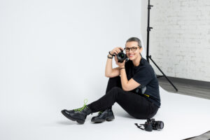 Calgary portrait photography studio, Claudia Tecuceanu, portrait photographer in Calgary NW, professional women portraits, fine art photographer