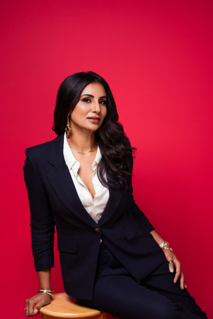 Mother's Day portraits in Calgary, Mother's Day experiences, gifts for her, maternity gift idea, Claudia T. Photography, portrait studio in Calgary, luxury women's portrait photographer