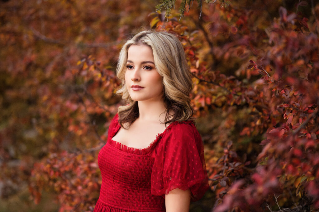 Claudia Tecuceanu women portrait photographer, outdoor artist photoshoot, outdoor musician photos in Calgary, Beauty portrait photos