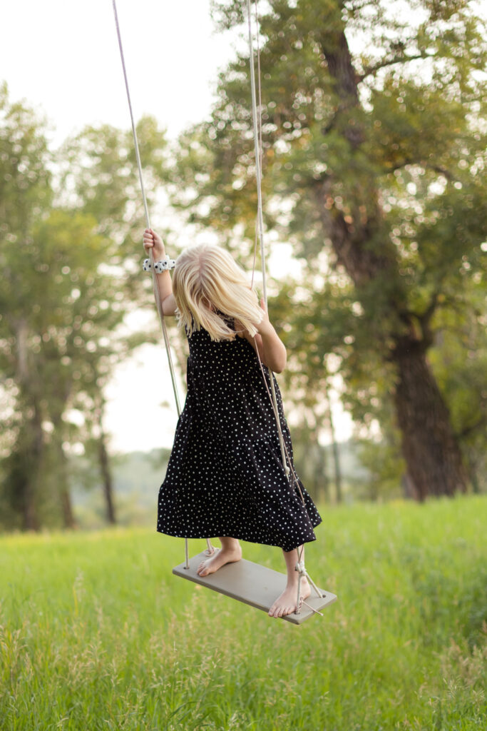 children fall photos, Claudia T Photography Calgary, location for outdoor fall photos, kids fall photographer, kids photos