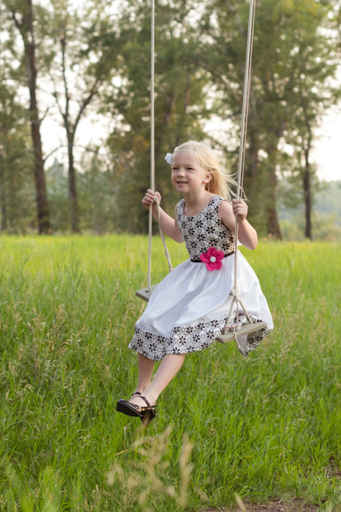 children fall photos, Claudia T Photography Calgary, location for outdoor fall photos, kids fall photographer, kids photos
